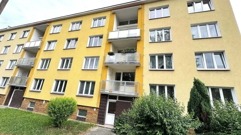 Prodej bytu 2+1, Klášterec nad Ohří, Lidická, 63 m2
