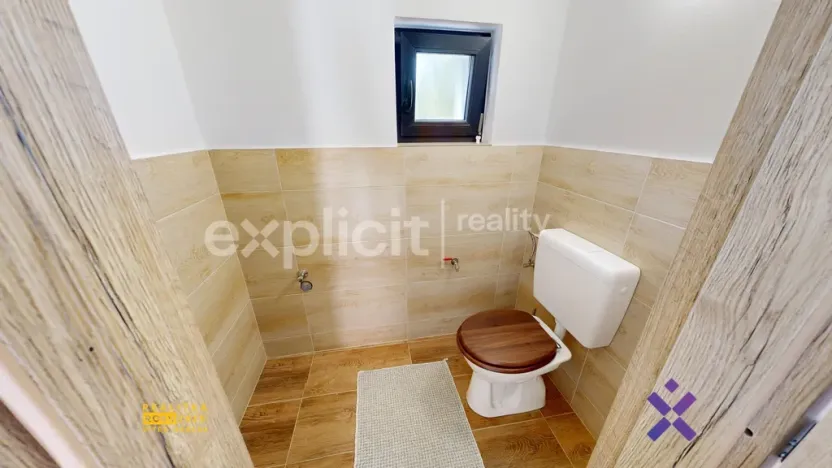 Pronájem rodinného domu, Lužná, 150 m2