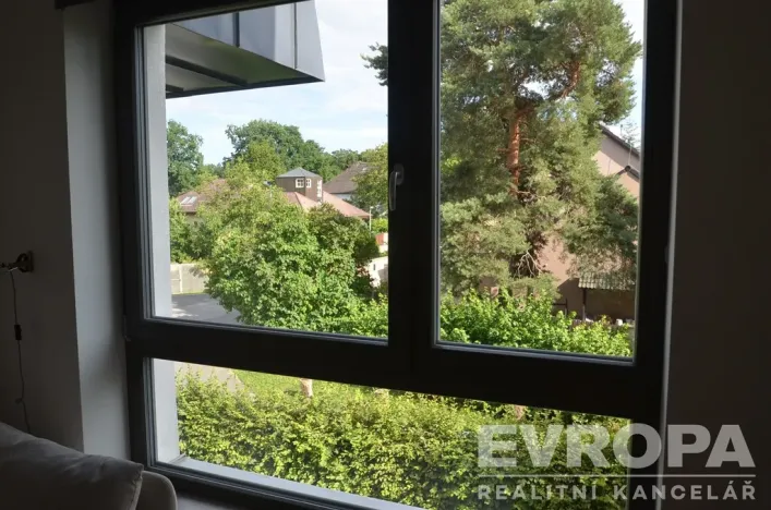 Pronájem bytu 3+kk, Praha, Na Křtině, 98 m2