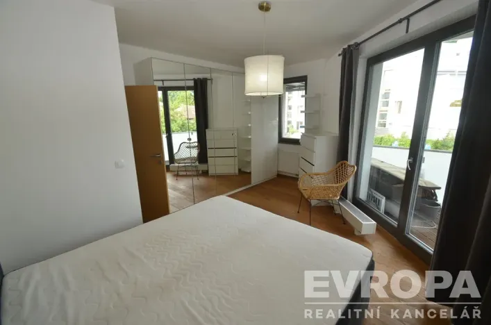 Pronájem bytu 3+kk, Praha, Na Křtině, 98 m2