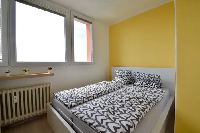 Pronájem bytu 2+kk, Brno - Lesná, Slavíčkova, 37 m2