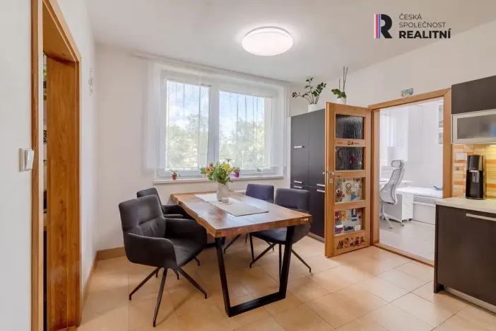 Prodej bytu 3+1, Jihlava, Demlova, 70 m2