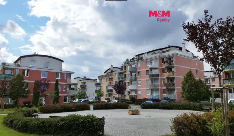 Prodej bytu 3+kk, Praha - Újezd, Pastevců, 88 m2
