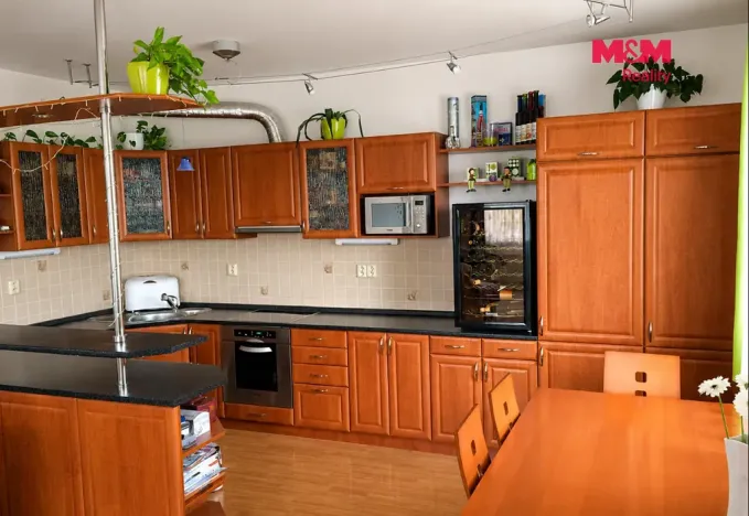Prodej bytu 3+kk, Praha - Újezd, Pastevců, 88 m2