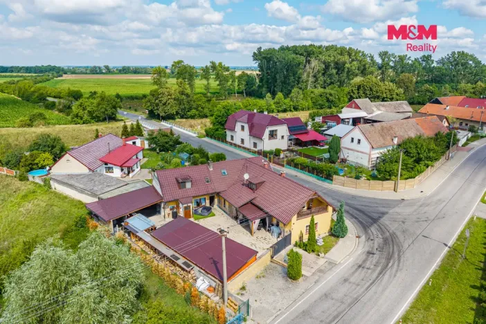 Prodej rodinného domu, Budiměřice - Rašovice, 267 m2