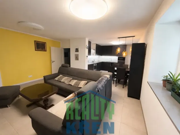 Prodej rodinného domu, Kladno, Vinařická, 345 m2