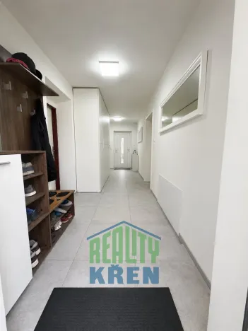 Prodej rodinného domu, Kladno, Vinařická, 345 m2