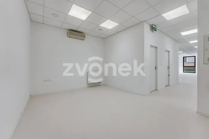 Pronájem obchodního prostoru, Zlín, Rašínova, 107 m2