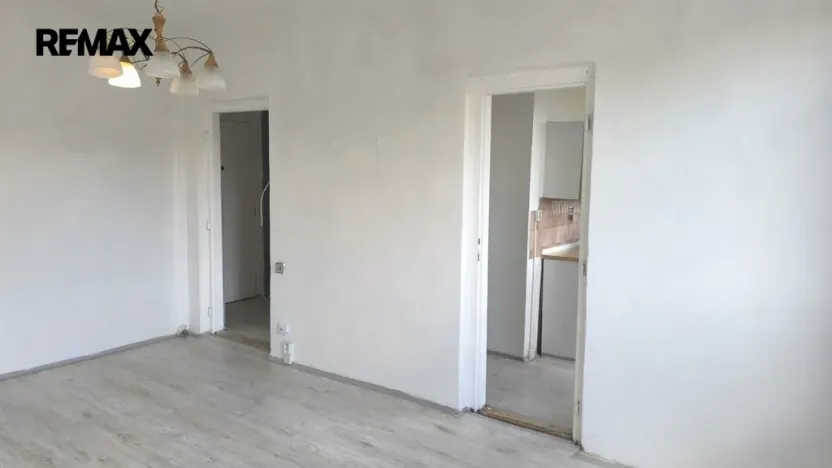 Prodej bytu 2+1, Rotava, Sídliště, 53 m2