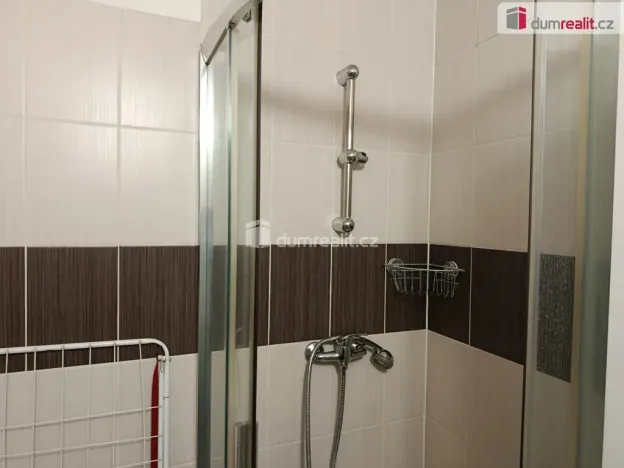 Pronájem bytu 1+1, Praha - Holešovice, Jankovcova, 33 m2