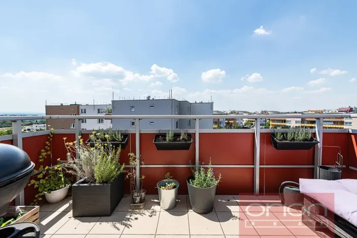 Prodej bytu 3+kk, Praha - Kyje, Sicherova, 78 m2