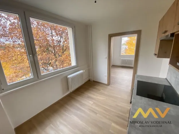 Pronájem bytu 3+1, Hradec Králové, Na Kotli, 72 m2