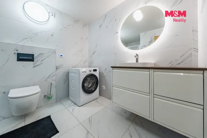 Prodej bytu 4+kk, Úvaly, Smrková, 142 m2