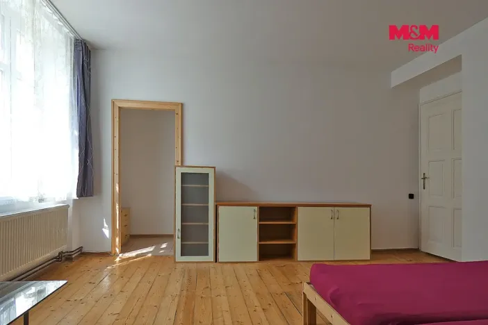 Pronájem bytu 4+1, Čáslav - Čáslav-Nové Město, Husova, 98 m2