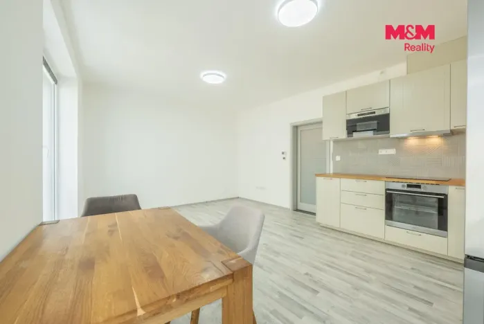 Prodej bytu 2+kk, Kladno, Průchodní, 48 m2