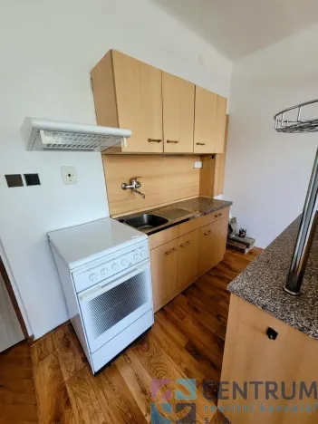 Pronájem bytu 2+kk, Jablonec nad Nisou, Na Roli, 44 m2