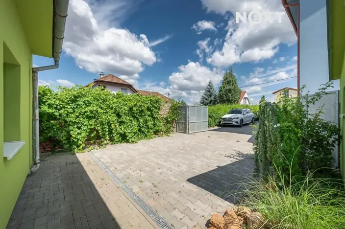 Prodej rodinného domu, Nebovidy, 152 m2
