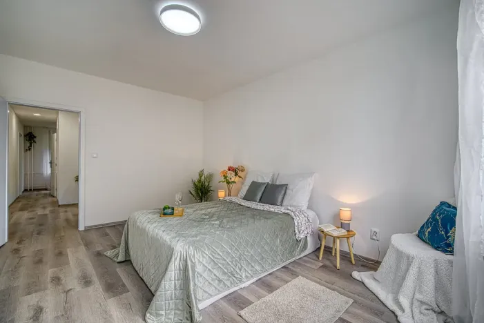 Pronájem bytu 4+1, Děčín - Děčín IX-Bynov, Nálepkova, 78 m2