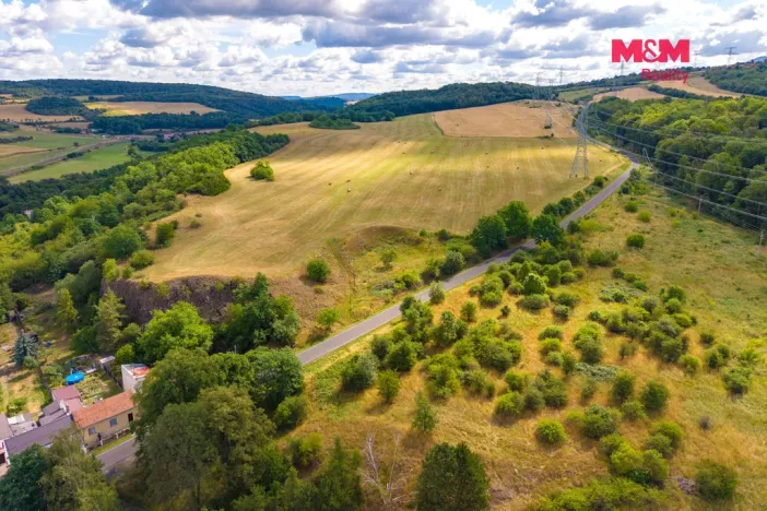 Prodej pozemku pro bydlení, Hostomice, 1184 m2