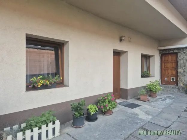 Pronájem bytu 2+1, Praha - Kyje, Tálínská, 60 m2