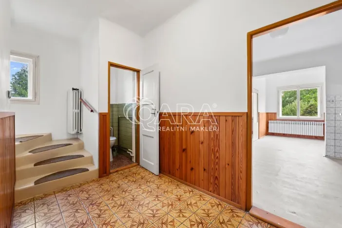 Prodej rodinného domu, Řevnice, Bezručova, 294 m2