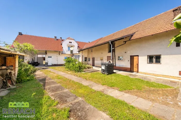 Prodej rodinného domu, Babice, 249 m2