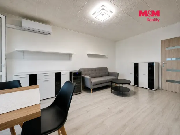 Prodej bytu 4+1, Litvínov - Janov, Luční, 80 m2