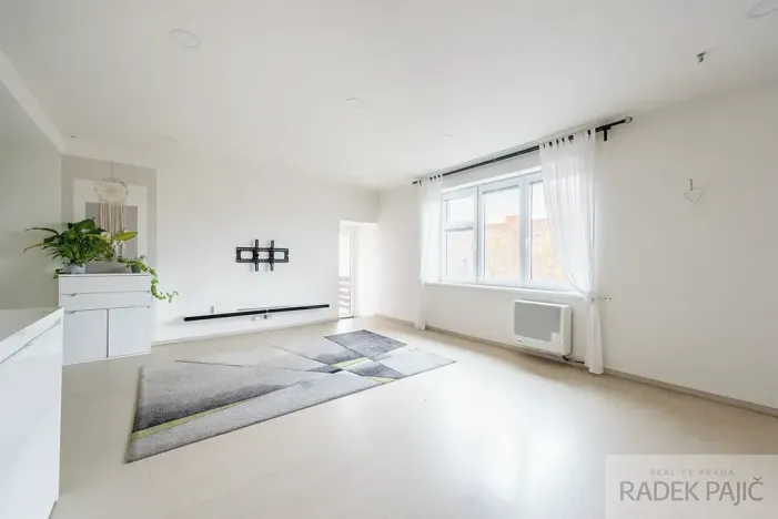 Pronájem bytu 3+1, Praha - Malešice, Nad vodovodem, 86 m2