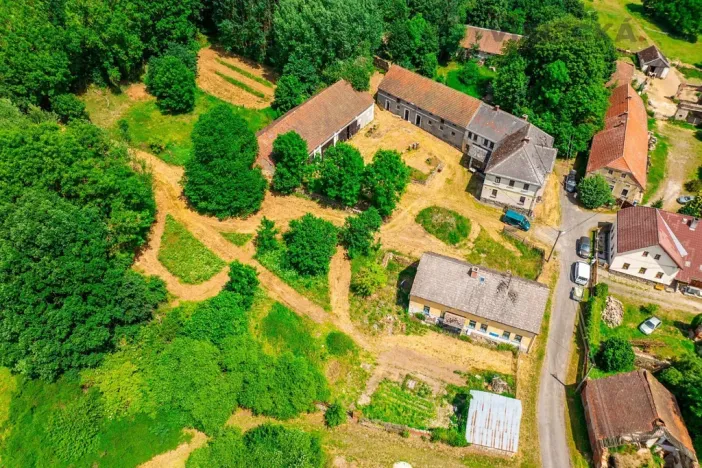 Prodej pozemku, Hostouň - Slatina, 7749 m2