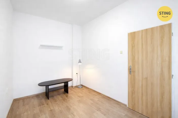 Pronájem bytu 1+1, Zlín, Kvítková, 22 m2