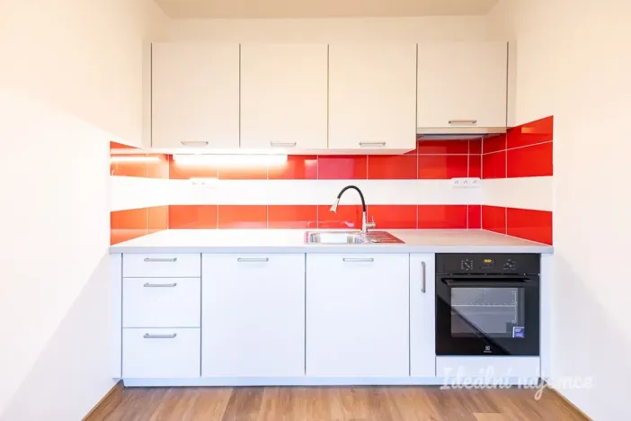 Pronájem bytu 3+1, Praha - Nusle, Děkanská vinice II, 58 m2