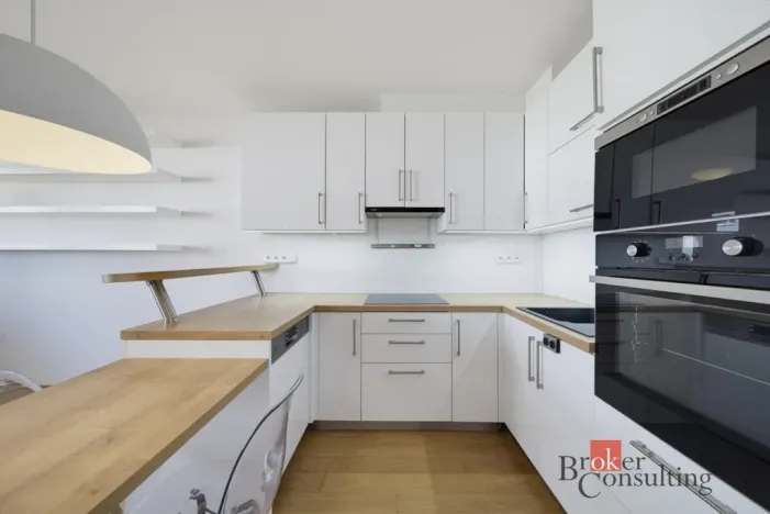 Prodej bytu 3+kk, Praha - Smíchov, Kroupova, 53 m2