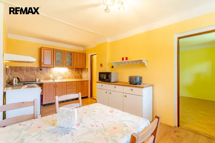 Prodej rodinného domu, Počaply, 240 m2