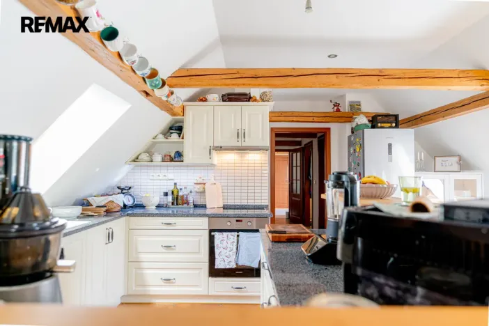 Prodej rodinného domu, Počaply, 240 m2