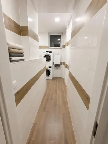 Pronájem bytu 4+1, Teplice, Krupská, 145 m2