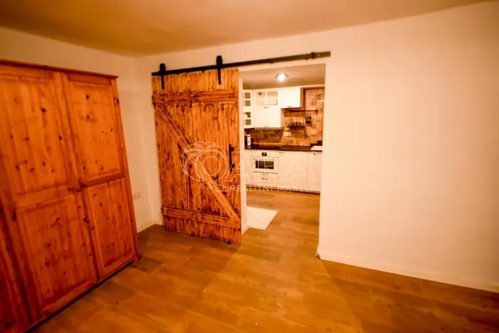 Prodej rodinného domu, Jinín, 250 m2