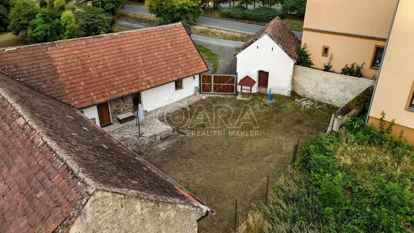 Prodej rodinného domu, Jinín, 250 m2