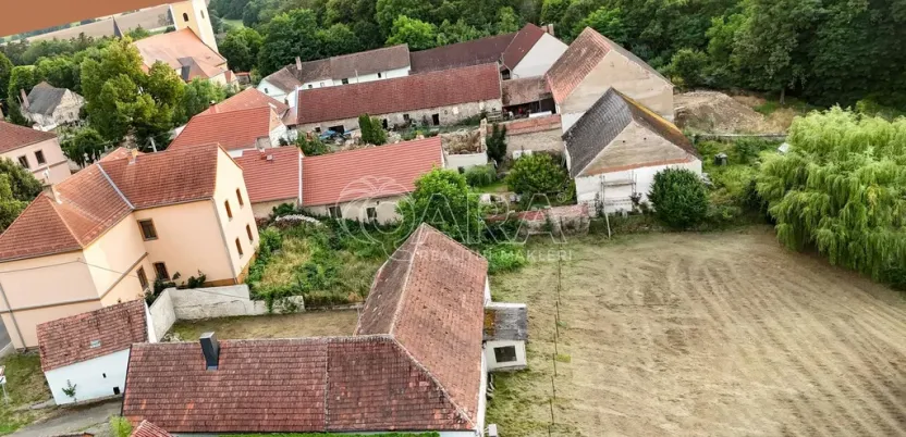 Prodej rodinného domu, Jinín, 250 m2