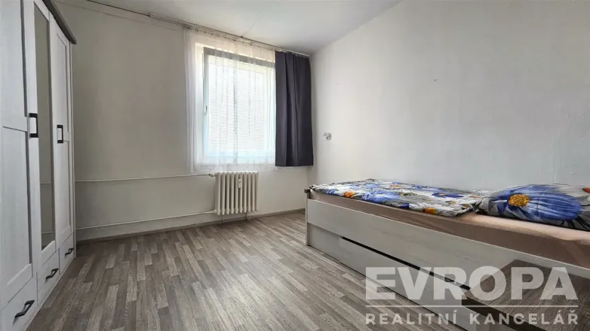 Pronájem bytu 3+1, Pardubice - Zelené Předměstí, Karla IV., 76 m2