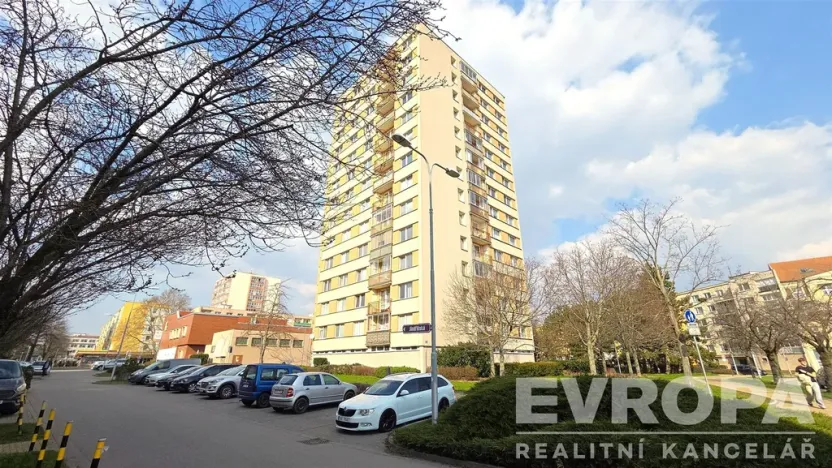 Pronájem bytu 3+1, Pardubice - Zelené Předměstí, Karla IV., 76 m2