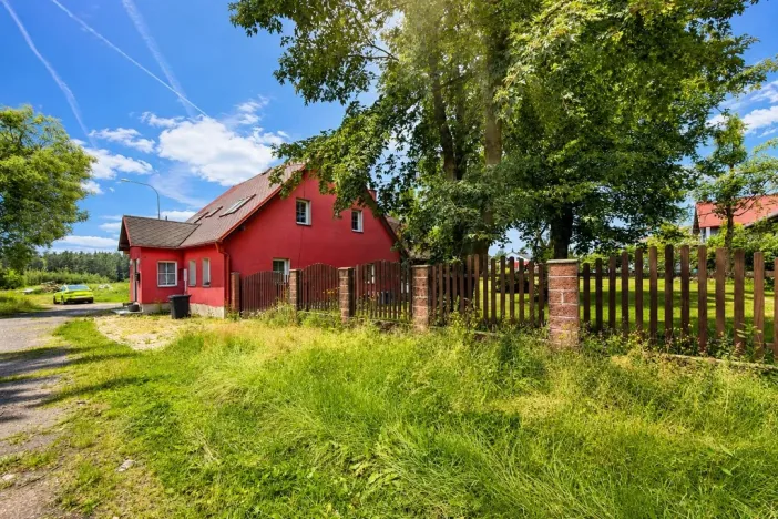 Prodej rodinného domu, Hora Svatého Šebestiána, 295 m2
