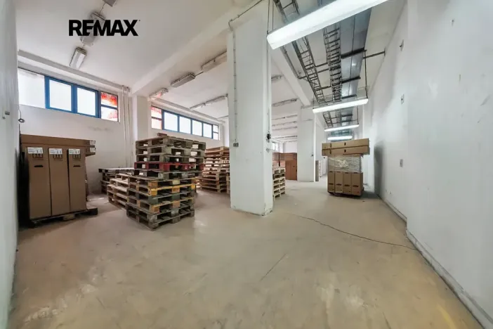 Pronájem skladu, Šumperk, Dolnostudénská, 3200 m2