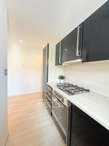 Prodej bytu 3+1, Pardubice, Sezemická, 58 m2