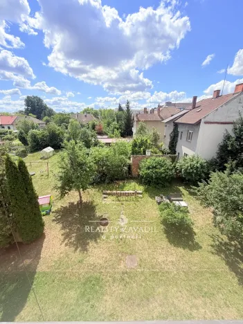 Prodej bytu 3+1, Pardubice, Sezemická, 58 m2