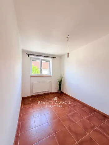 Prodej bytu 3+1, Pardubice, Sezemická, 58 m2
