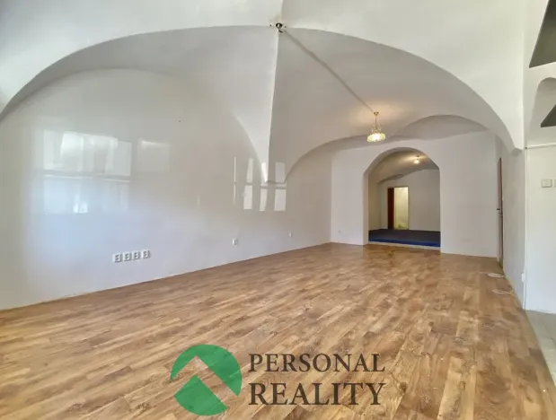 Pronájem bytu 2+1, Planá, náměstí Svobody, 85 m2