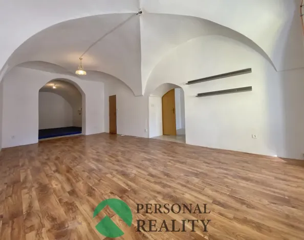 Pronájem bytu 2+1, Planá, náměstí Svobody, 85 m2