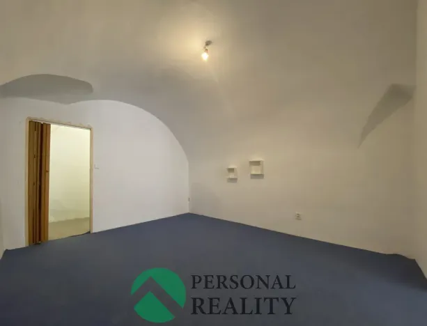 Pronájem bytu 2+1, Planá, náměstí Svobody, 85 m2