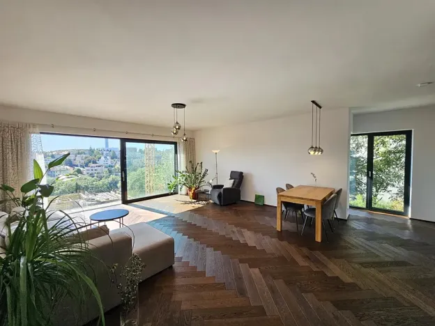 Prodej bytu 2+kk, Praha - Smíchov, K Závěrce, 79 m2