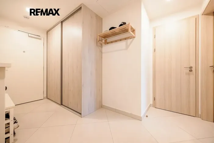 Pronájem bytu 2+kk, Praha - Kamýk, Kramperova, 57 m2